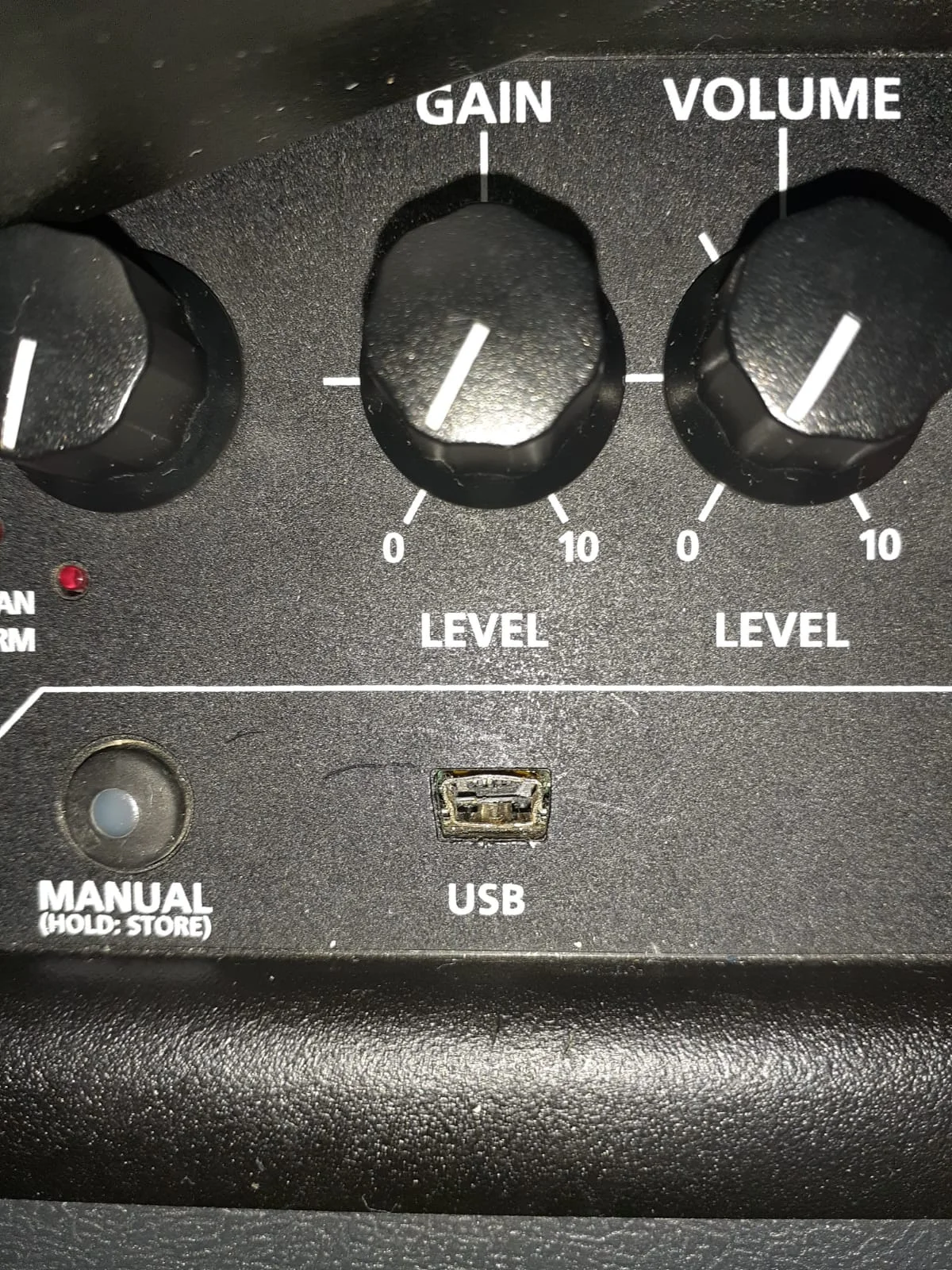 Blackstar ID Core 40 USB Girişi Kırıldı