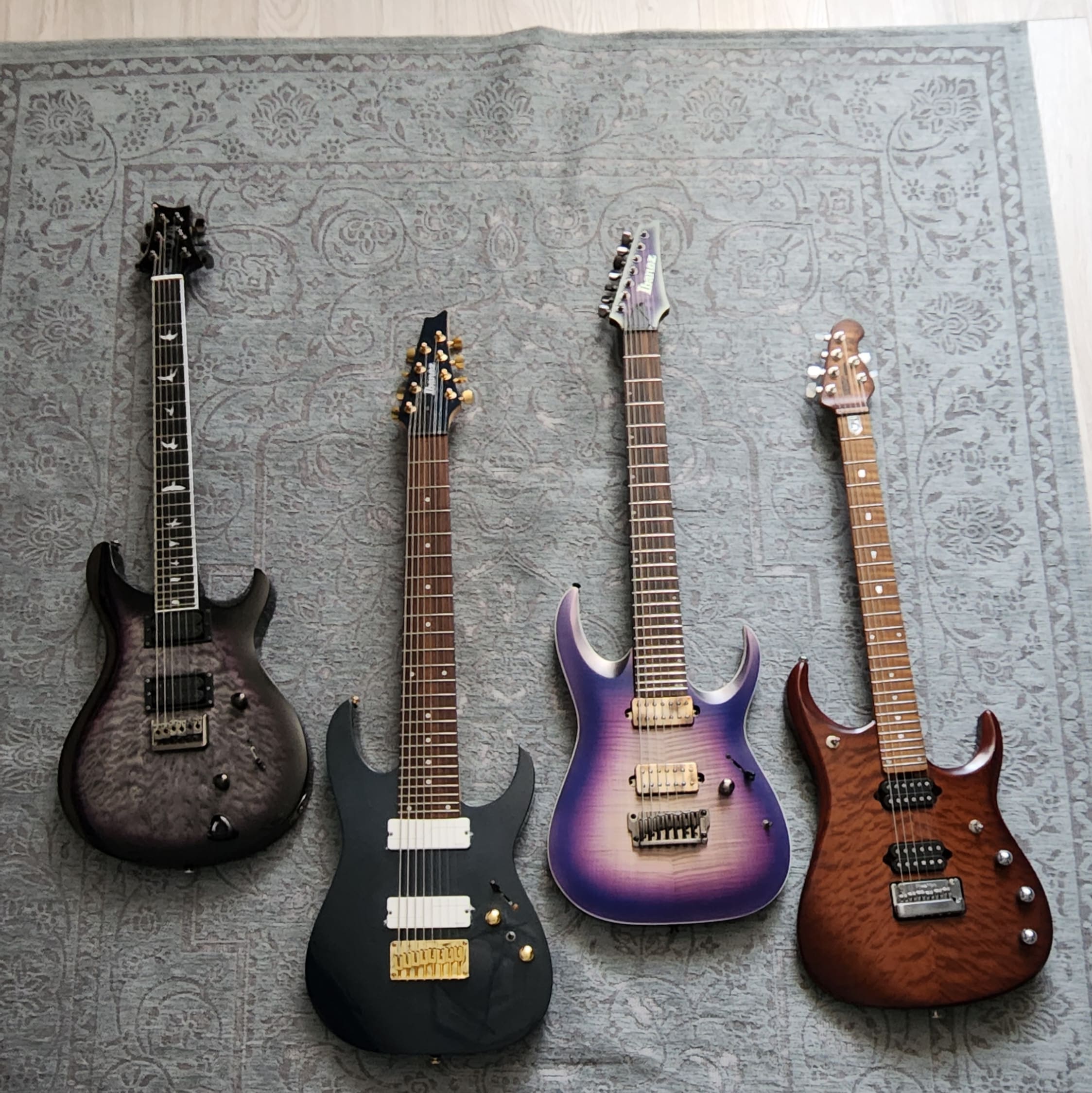 guitarss.jpg