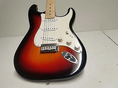 2001-SQUIER-by-FENDER-STRATOCASTER-PREMIUM-BODY.webp