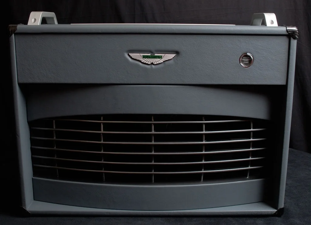 astonmartin-amp-lg1.webp