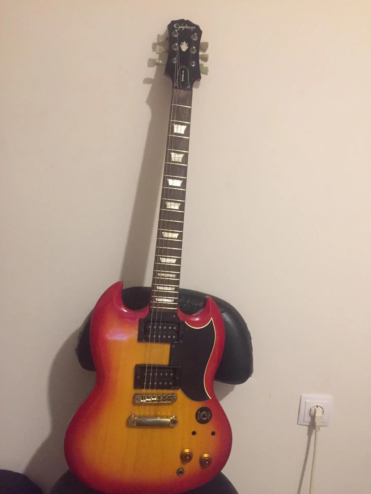 epiphone sg g400 cherry sunburst 1998.webp