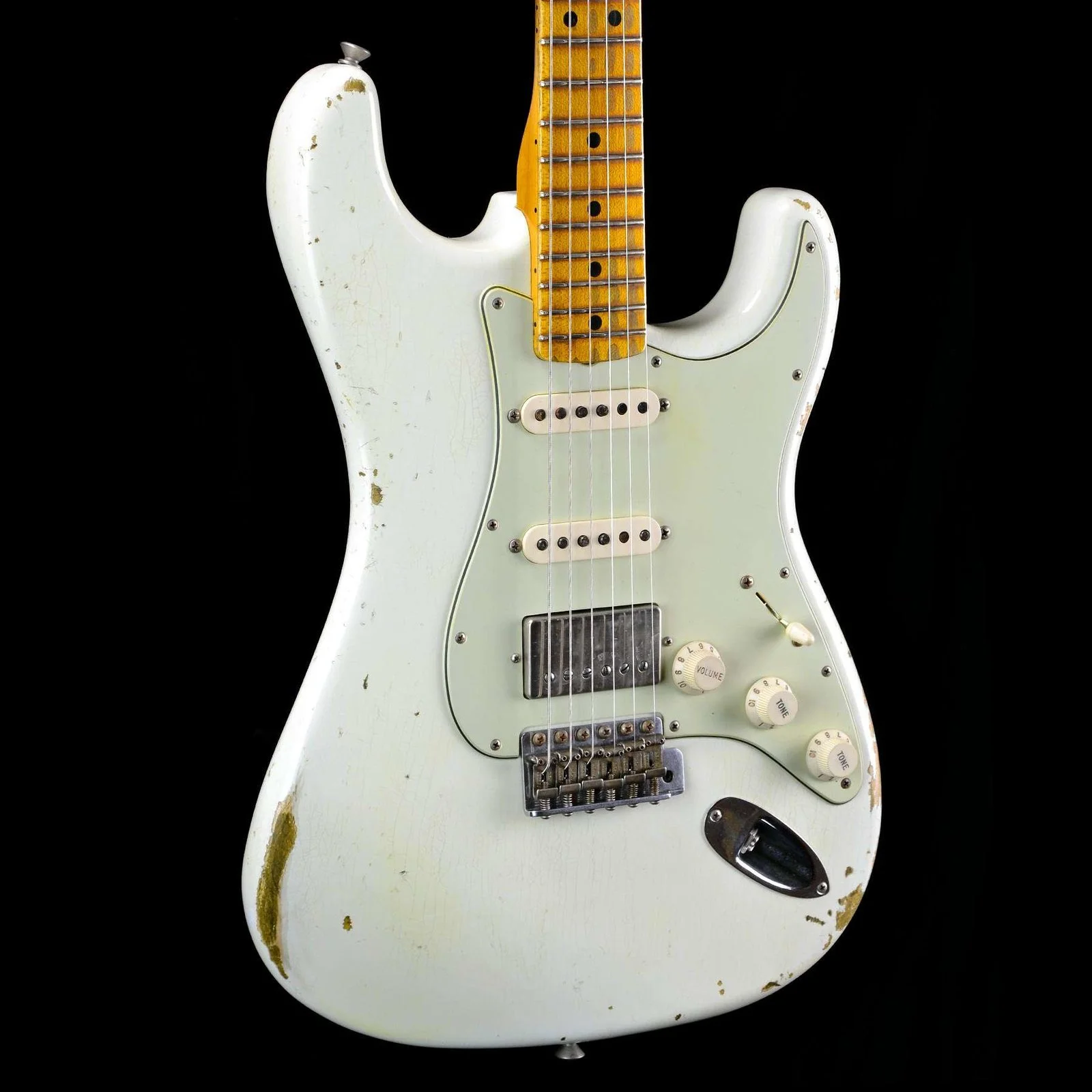 fender-1969-stratocaster-hss-relic-olympic-white-r78921-body-l__wwg.webp