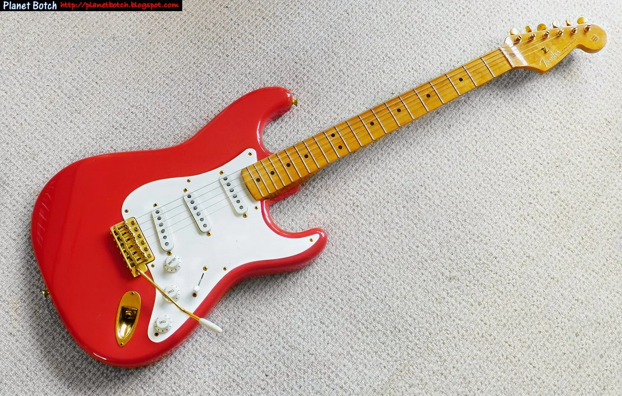 Fender%2BStratocaster%2BFlamingo%2BPink.webp