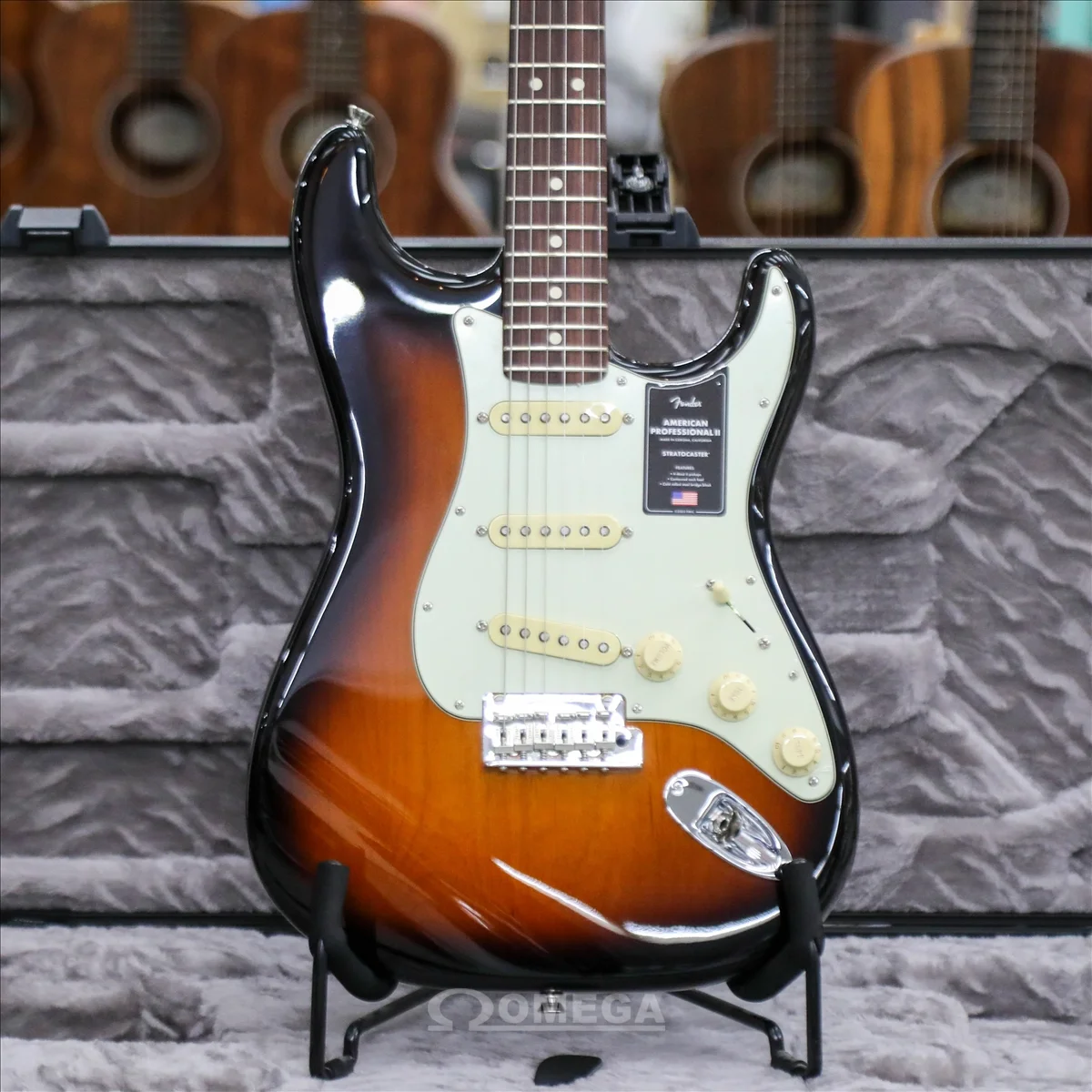 fender-american-pro-ii-strat-rw-2ts-70th-anniversary-bin1.webp