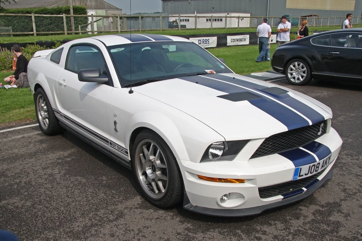 Ford_Mustang_Shelby_GT_500_-_Flickr_-_exfordy.webp