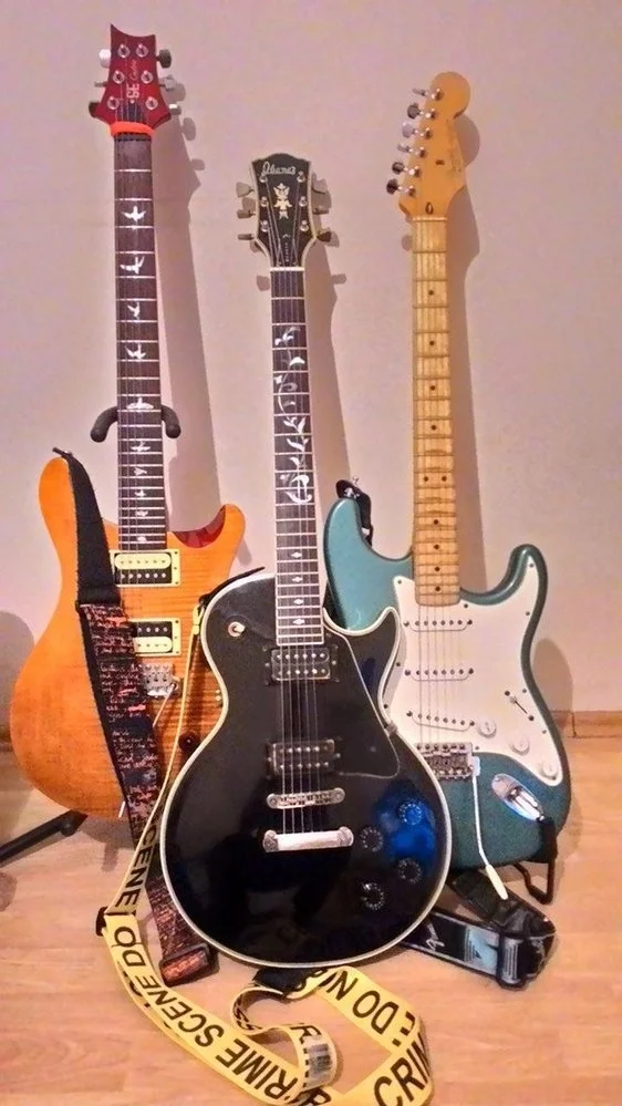 gitars.webp