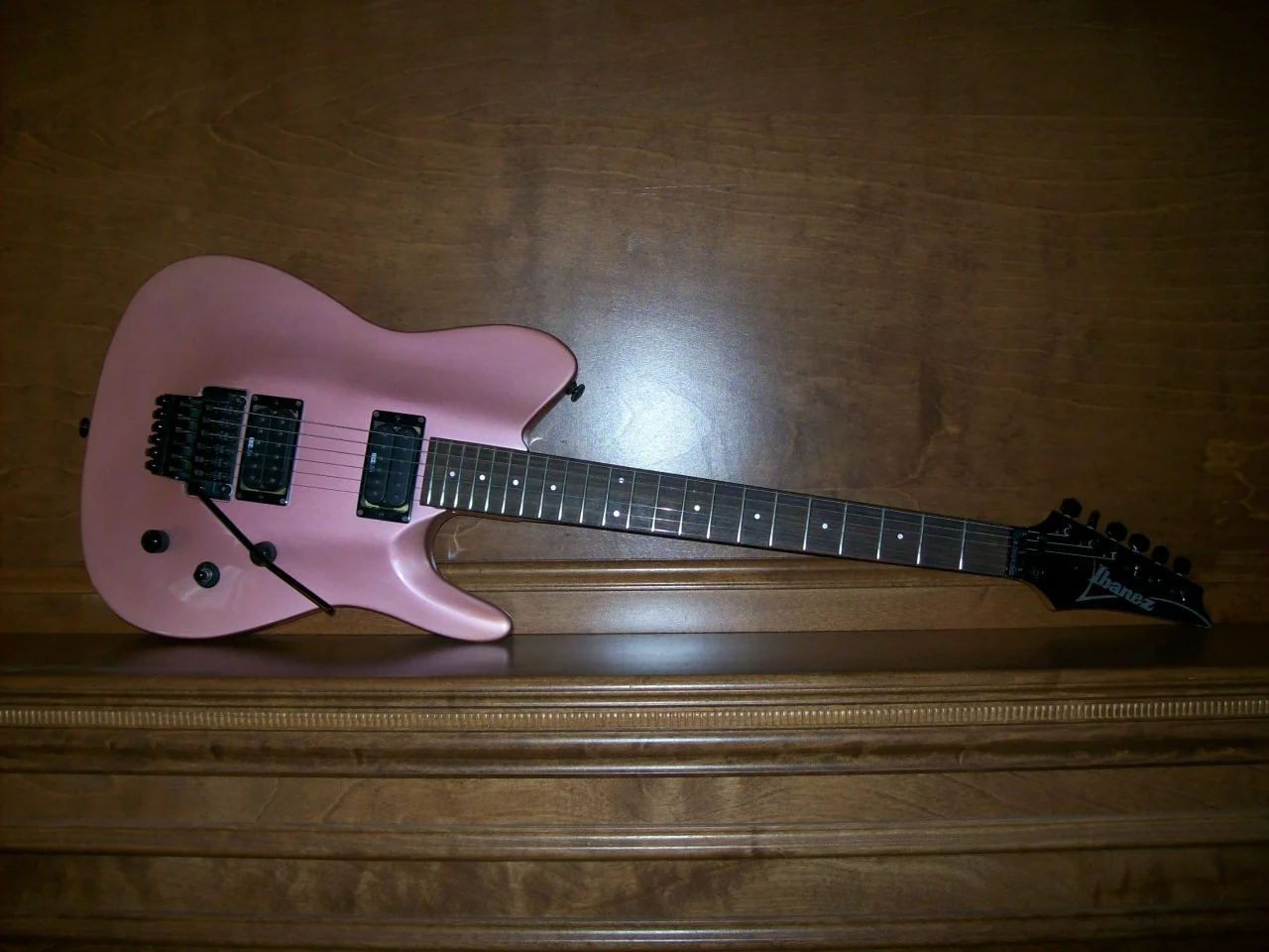 Ibanez%20580T%20007.webp