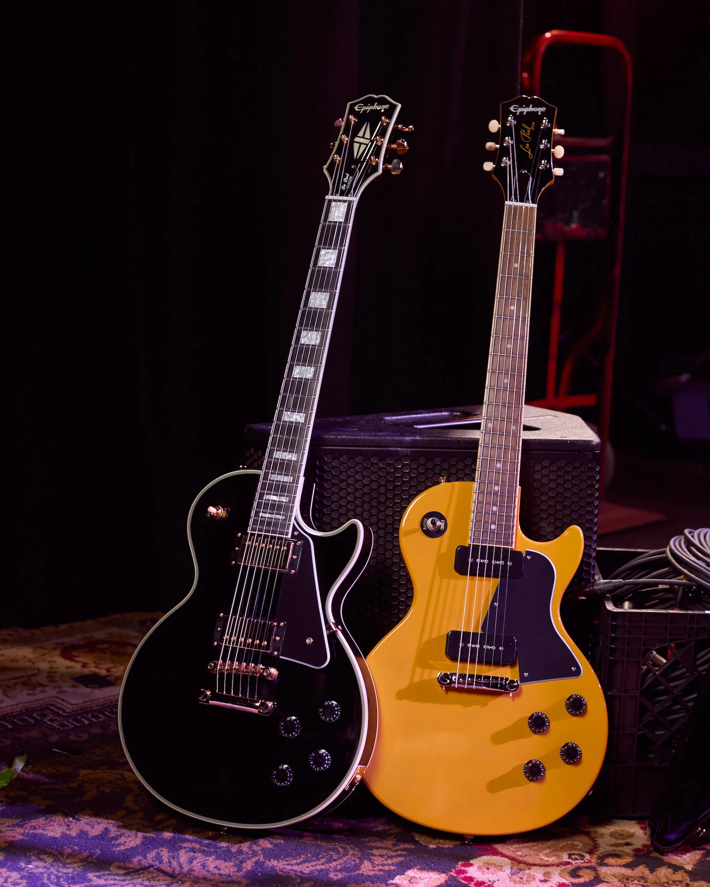 l-Custom-Ebony-Epiphone-Les-Paul-Special-TV-Yellow.webp