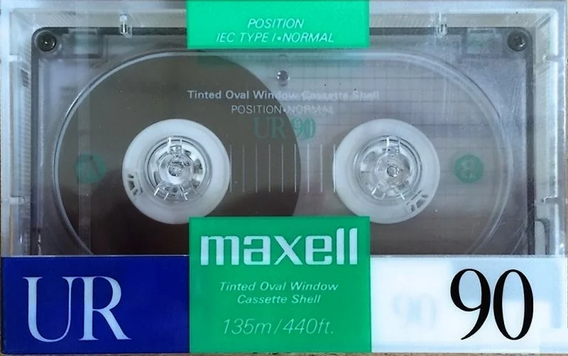 maxell-ur-30-aud.webp