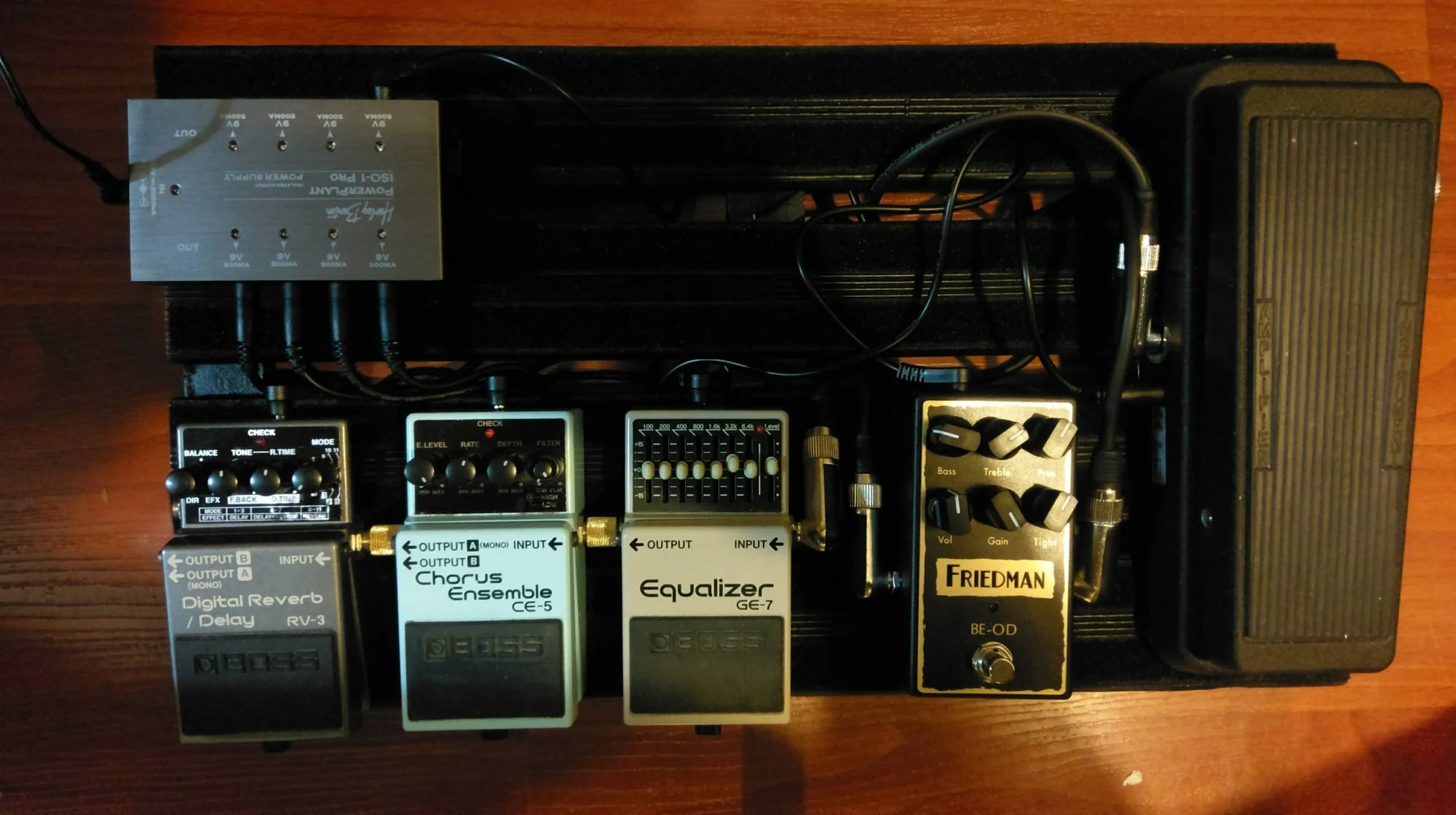 pedal board1.webp