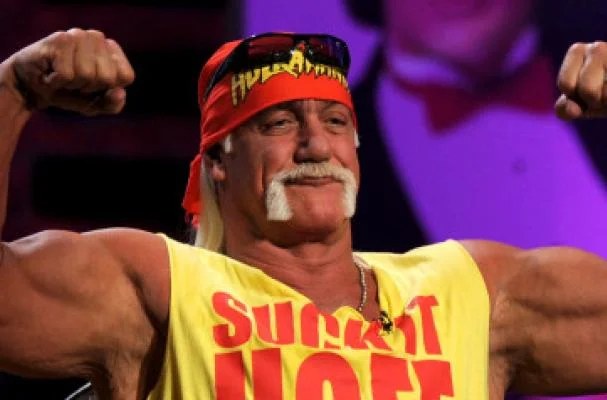 r-hulk-hogan-breastaurant-large570.webp