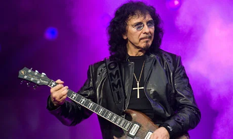 Tony-Iommi-010.webp